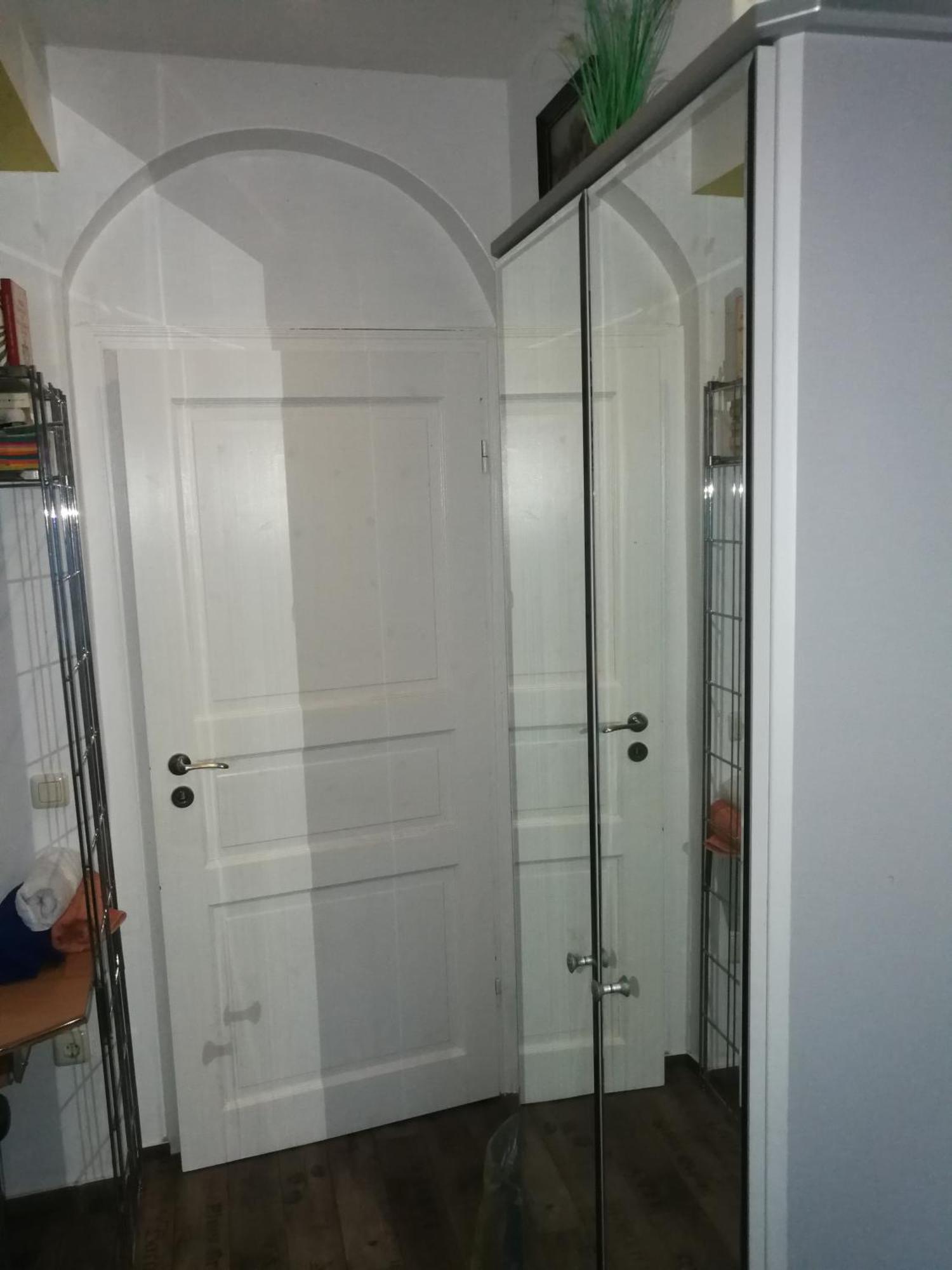 Wohlfuehloase - Zimmer, Appartment - Im Herzen Starnbergs Room photo