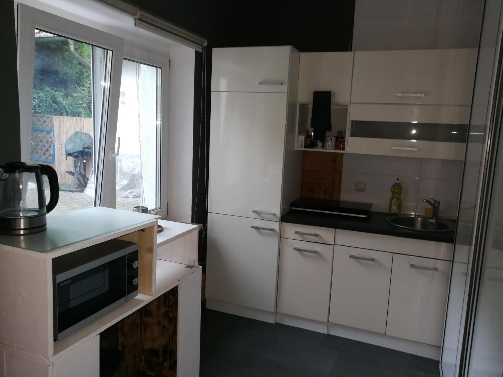 Wohlfuehloase - Zimmer, Appartment - Im Herzen Starnbergs Room photo